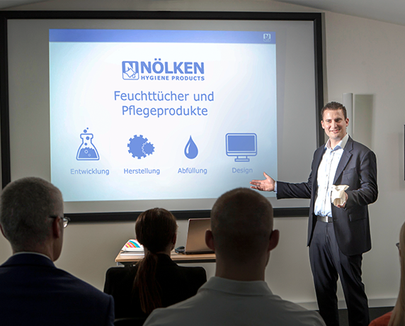 Nölken bietet Full-Service rund um die Entwicklung kosmetischer Pflegeprodukte.