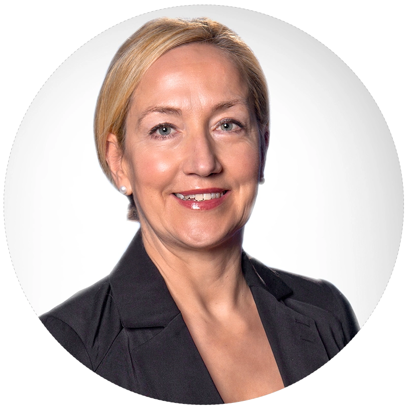 Beate Dingler, Mitarbeterin im Vertriebsinnendienst der Nölken Hygiene Products GmbH.